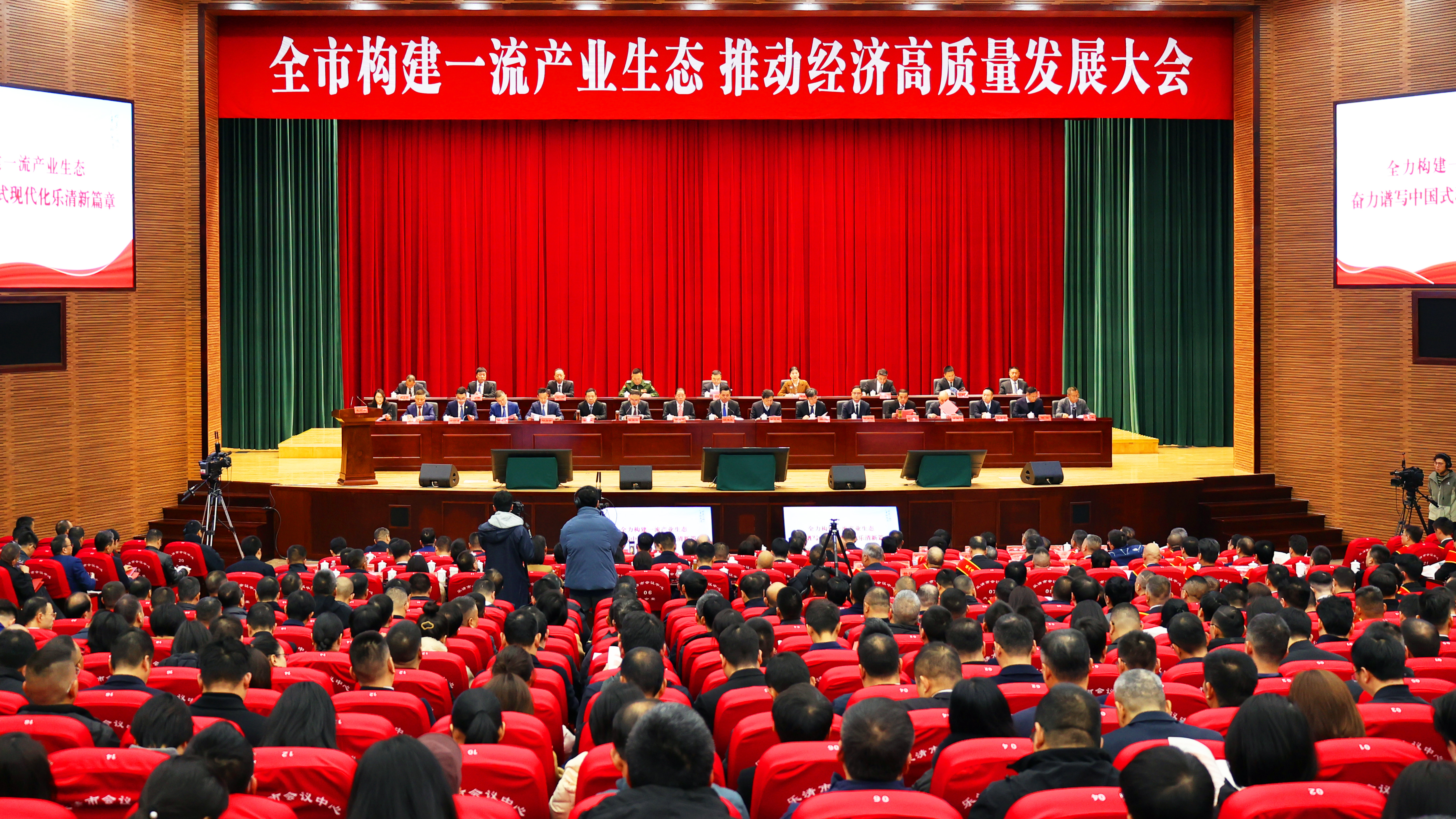 开门捷报！亚游集团获多项“热辣滚烫”大奖